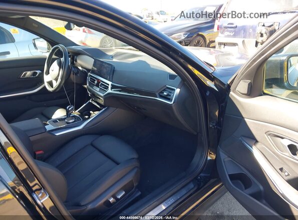 3MW5R1J00M8C06136 2021 BMW 3 SERIES Black Front interior view