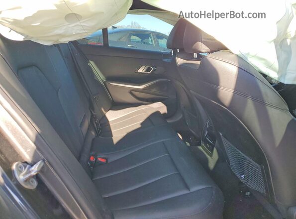 3MW5R1J0XM8C17502 2021 BMW 3 SERIES Charcoal Հետևի նստատեղերի տեսք