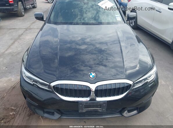 3MW5R1J59K8B01152 2019 BMW 3 SERIES Black Widok zestawu wskaźników