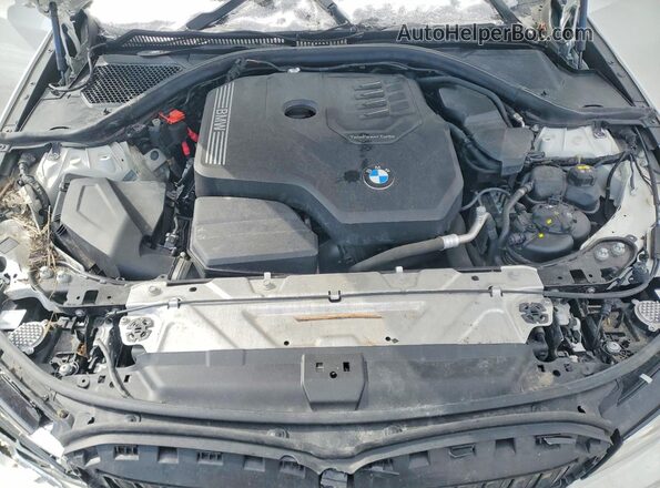 3MW5R7J05N8C29481 2022 BMW 3 SERIES White Rear interior view