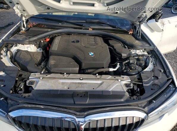3MW5R7J09L8B13469 2020 BMW 3 SERIES White Вид задньої частини салону