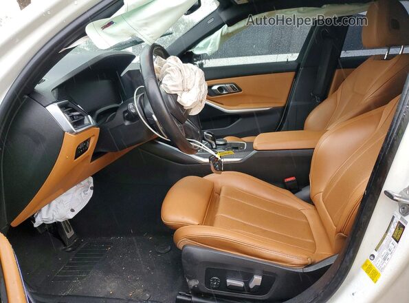 3MW5U7J07N8C37919 2022 BMW M3 White Вид салону спереду