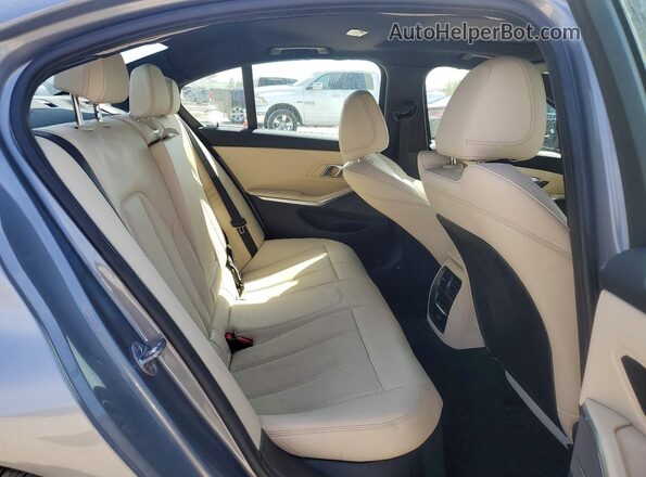 3MW69CW03S8F41929 2025 BMW 3 SERIES Gray Вид задніх сидінь