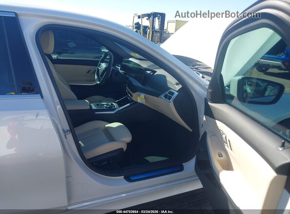 3MW69CW07T8F88978 2026 BMW 7 SERIES White 