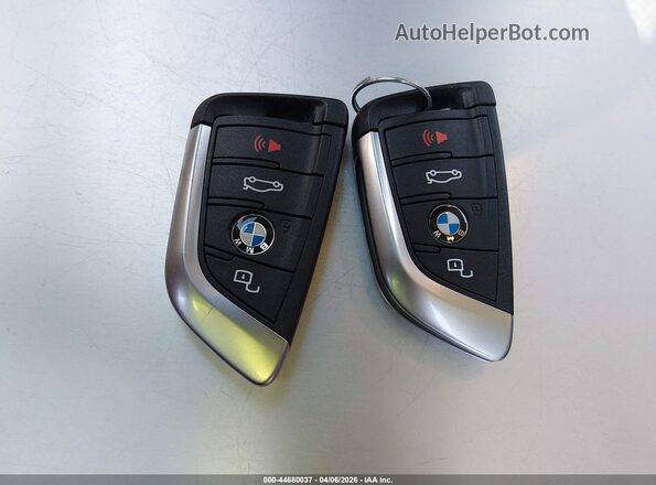 3MW69CW08S8F83707 2025 BMW 7 SERIES Gray 