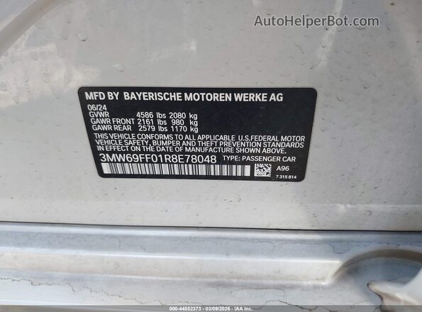 3MW69FF01R8E78048 2024 BMW 3 SERIES White Widok komory silnika