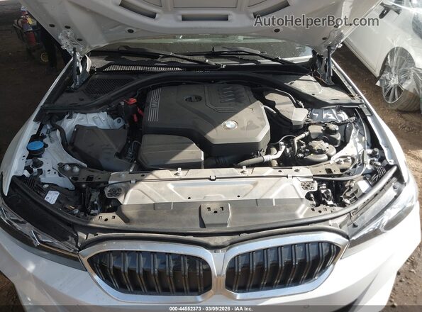 3MW69FF01R8E78048 2024 BMW 3 SERIES White Widok z tyłu