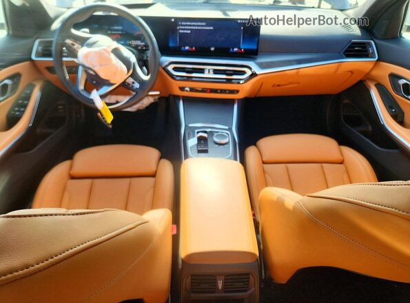 3MW69FF05R8E57557 2024 BMW 3 SERIES Gray Widok deski rozdzielczej