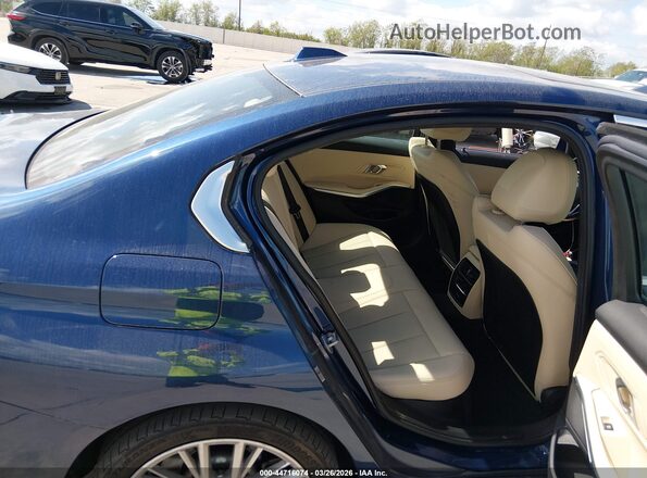 3MW69FF09R8E17174 2024 BMW 3 SERIES Blue Widok naklejki z numerem VIN