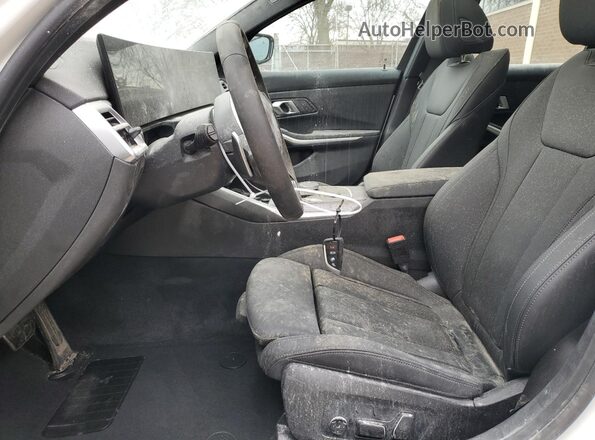 3MW89CW01T8F89827 2026 BMW 3 SERIES White Vista de la etiqueta del VIN