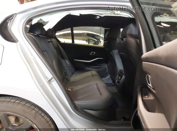 3MW89CW05S8F77422 2025 BMW 3 SERIES Серый Вид наклейки с VIN-кодом