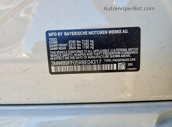 3MW89FF05R8E04317 2024 BMW 3 SERIES White Vista del compartimento del motor