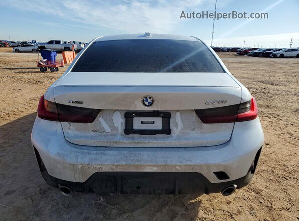 3MW89FF06P8C94942 2023 BMW 3 SERIES White Widok z tyłu
