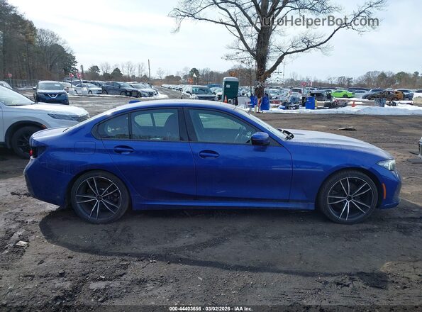 3MW89FF07P8D63346 2023 BMW 3 SERIES Blue Вид задньої частини салону