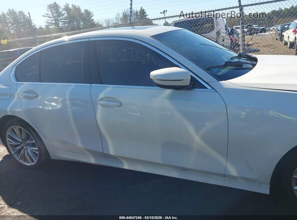 3MW89FF09R8D84380 2024 BMW 3 SERIES White Widok wnętrza z tyłu