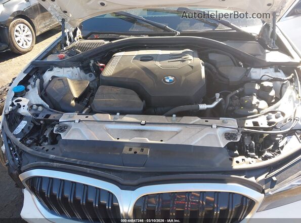 3MW89FF09R8D84380 2024 BMW 3 SERIES White Widok z tyłu