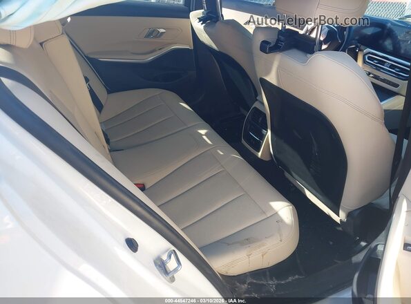 3MW89FF09R8D84380 2024 BMW 3 SERIES White Widok naklejki z numerem VIN