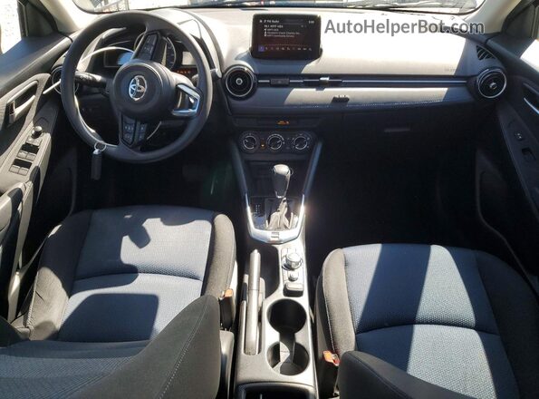 3MYDLBJV0LY708159 2020 TOYOTA LE Black Widok deski rozdzielczej