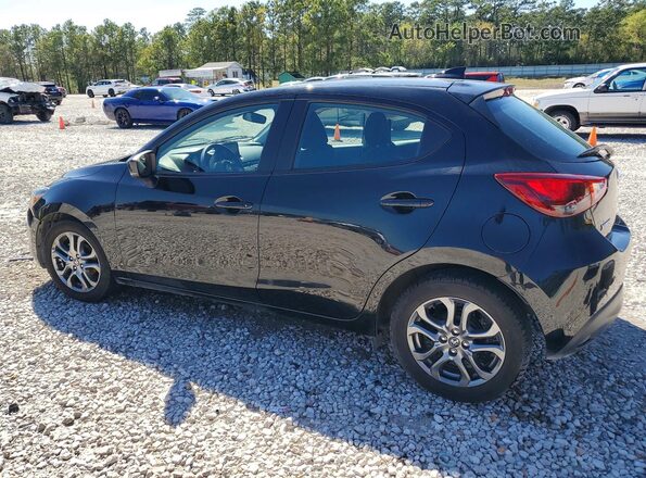 3MYDLBJV0LY708159 2020 TOYOTA LE Black Tył lewy