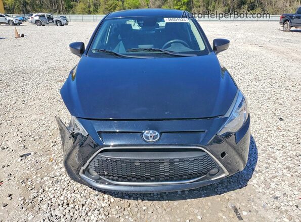 3MYDLBJV0LY708159 2020 TOYOTA LE Black Widok z przodu