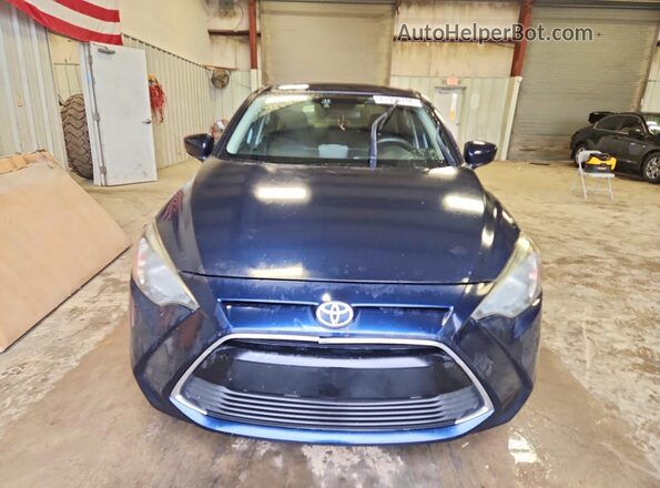 3MYDLBYV0JY319119 2018 TOYOTA YARIS Blue Դիմացի տեսք