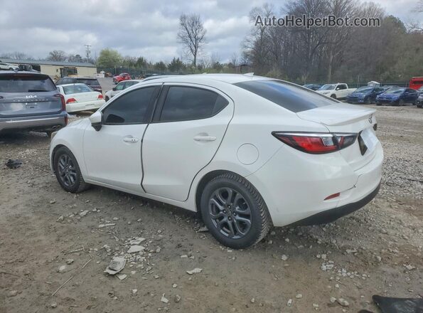 3MYDLBYV0KY513635 2019 TOYOTA LE White 