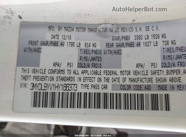 3MYDLBYV1HY166373 2017 TOYOTA YARIS IA White Вид підкапотного простору