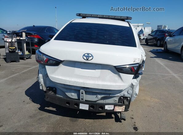 3MYDLBYV1HY166373 2017 TOYOTA YARIS IA White 