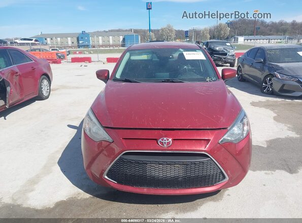 3MYDLBYV1KY509755 2019 TOYOTA YARIS Red Widok zestawu wskaźników