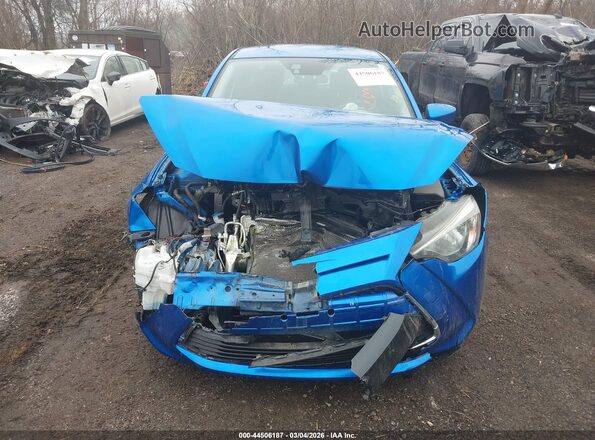 3MYDLBYV2JY325018 2018 TOYOTA YARIS IA Blue Vista del cuadro de instrumentos