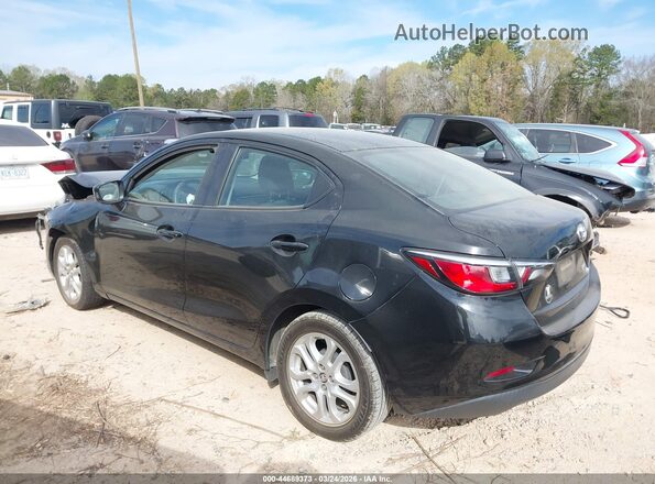 3MYDLBYV3HY155990 2017 TOYOTA YARIS IA Black Rear left