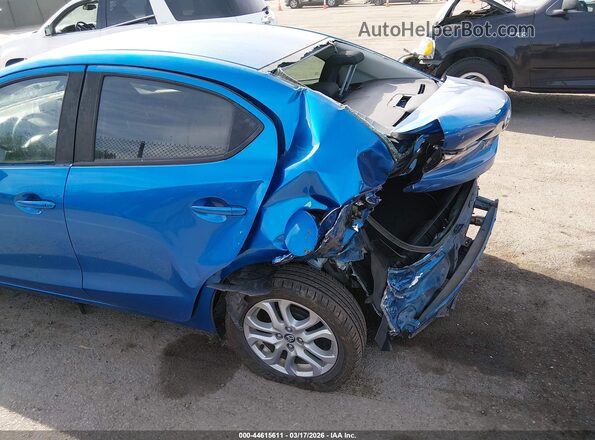 3MYDLBYV3JY312343 2018 TOYOTA YARIS IA Blue 