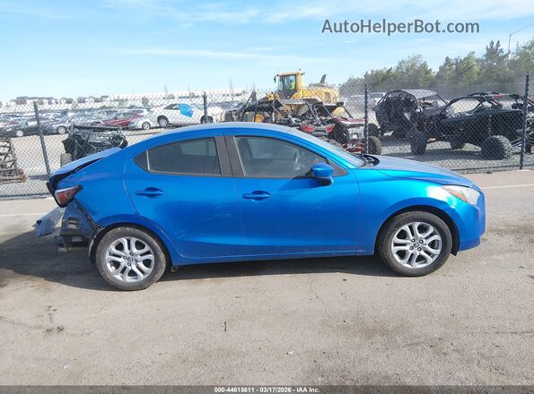 3MYDLBYV3JY312343 2018 TOYOTA YARIS IA Blue Vista interior de 360 grados
