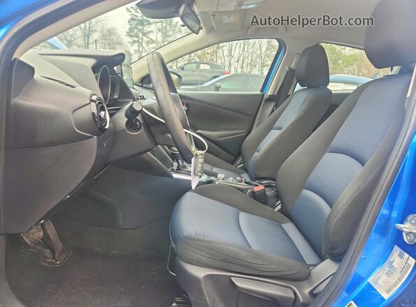 3MYDLBYV5KY508186 2019 TOYOTA YARIS Blue 