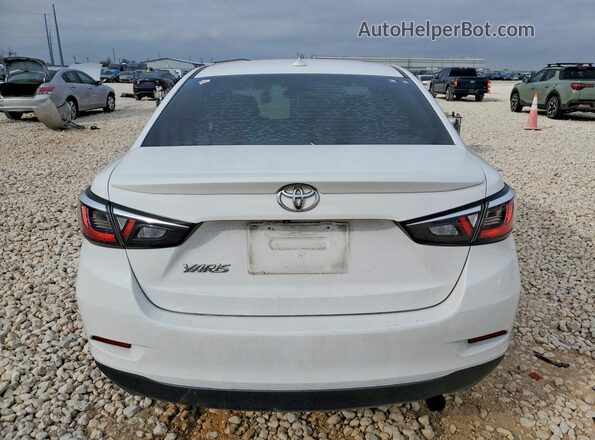 3MYDLBYV5LY715453 2020 TOYOTA YARIS White Вид ззаду