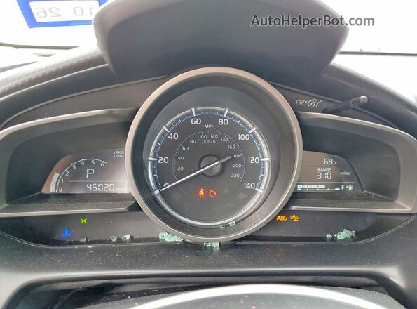 3MYDLBYV5LY715453 2020 TOYOTA YARIS White Вид щитка приладів