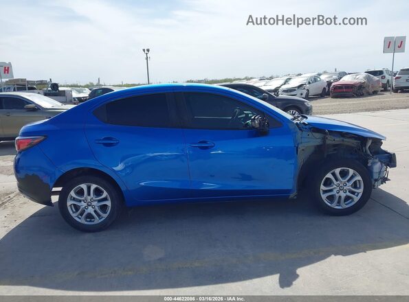 3MYDLBYVXHY158207 2017 TOYOTA YARIS IA Blue Панорамний вид салону 360°
