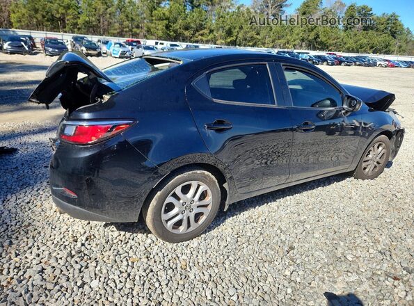 3MYDLBZV1GY145908 2016 TOYOTA SCION Black Задня права чверть