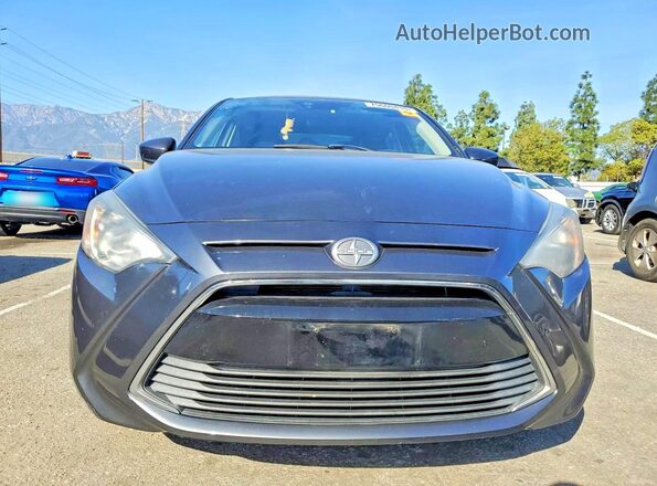 3MYDLBZV3GY136790 2016 TOYOTA SCION Gray წინა ხედი