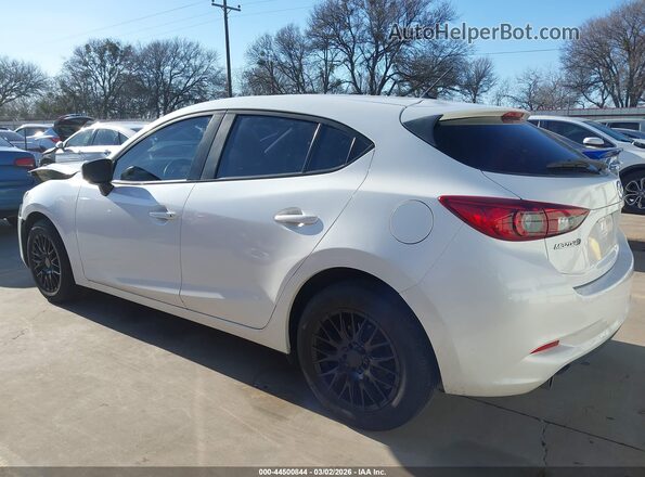 3MZBN1K74HM101851 2017 MAZDA 3 White Vista interior de 360 grados