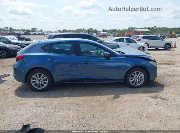 3MZBN1K75JM236195 2018 MAZDA 3 Blue უკანა სალონის ხედი