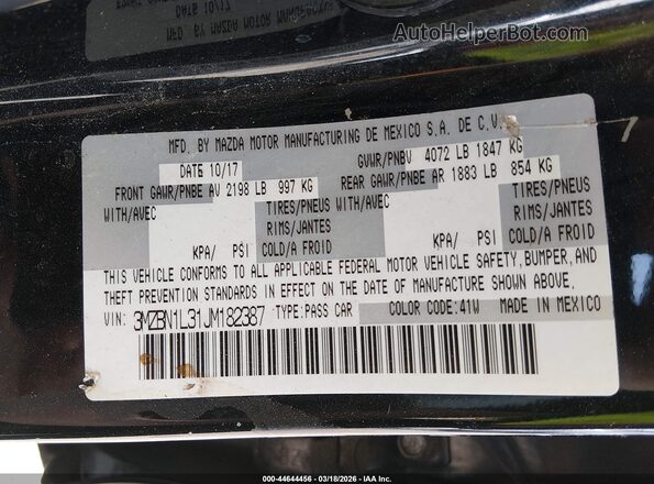 3MZBN1L31JM182387 2018 MAZDA 3 Black Շարժիչի բաժամունքի տեսք