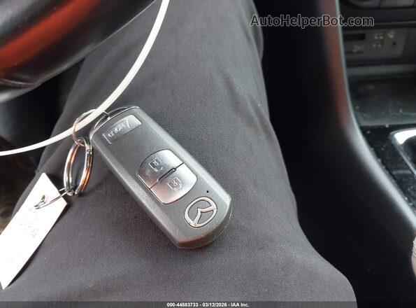 3MZBN1M39JM202044 2018 MAZDA 3 Синий Вид панели приборов
