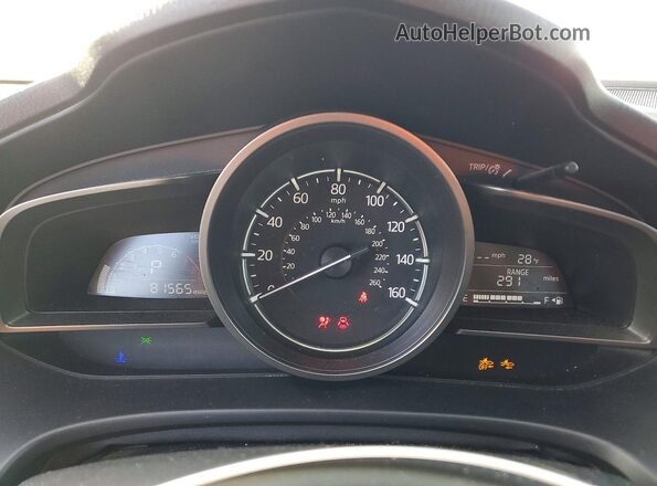 3MZBN1V76HM132580 2017 MAZDA 3 Red Vista del cuadro de instrumentos