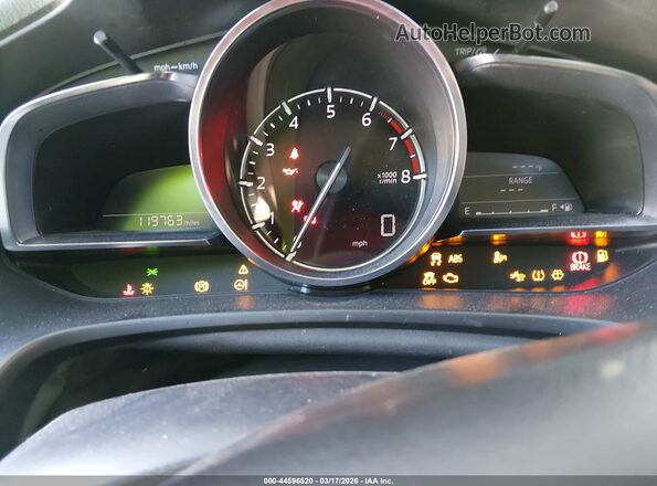 3MZBN1W34JM204796 2018 MAZDA 3 Белый Вид задних сидений