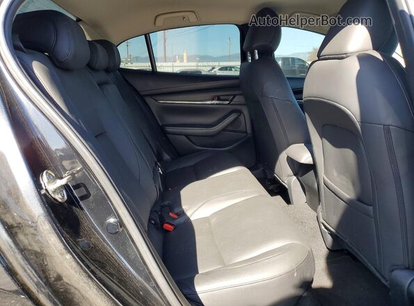 3MZBPAALXKM112725 2019 MAZDA 3 Black 