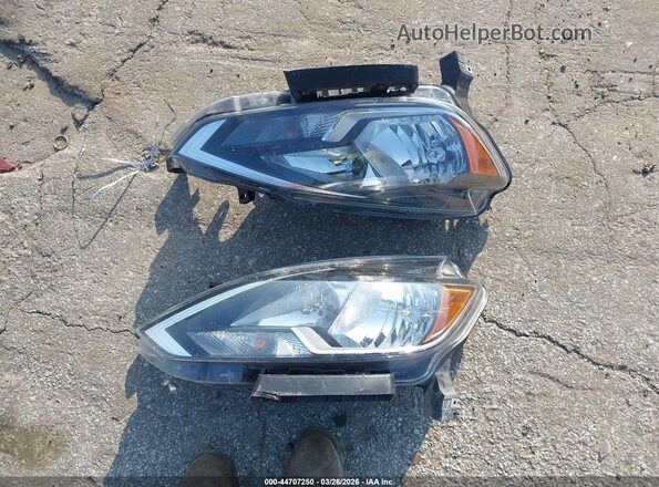 3N1AB7AP0JL662722 2018 NISSAN SENTRA Black Vista del cuadro de instrumentos