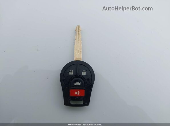 3N1AB7AP3HY330416 2017 NISSAN SENTRA Белый Вид панели приборов