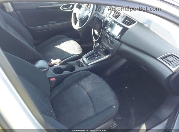 3N1AB7AP3KY418535 2019 NISSAN SENTRA Silver Սալոնի դիմացի տեսք