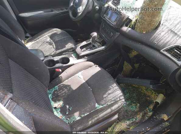 3N1AB7AP4HY267777 2017 NISSAN SENTRA Gray Front interior view